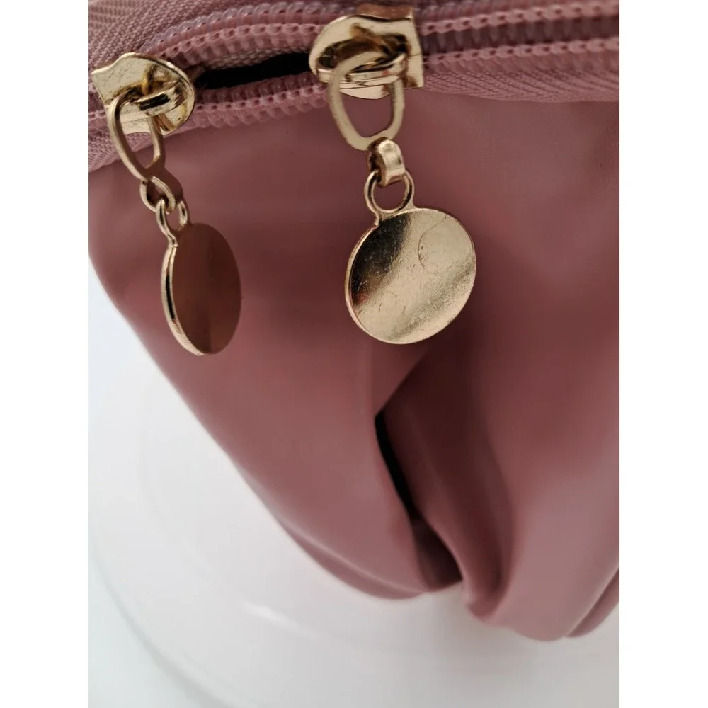 Lyiali Pink New Makeup‎ Bag With Pink Makeup Sponge
